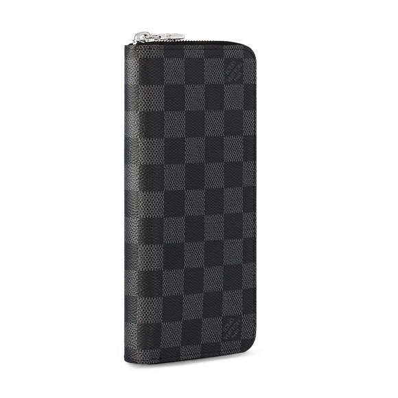 Louis Vuitton Damier GUC Graphite
Vertical zippy wallet - Picture 1 of 17